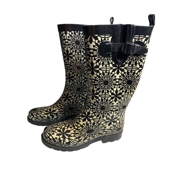 Capelli New York Women Sz 8 Tall Rain Boots Black White Floral Design Block Heel - Picture 12 of 12